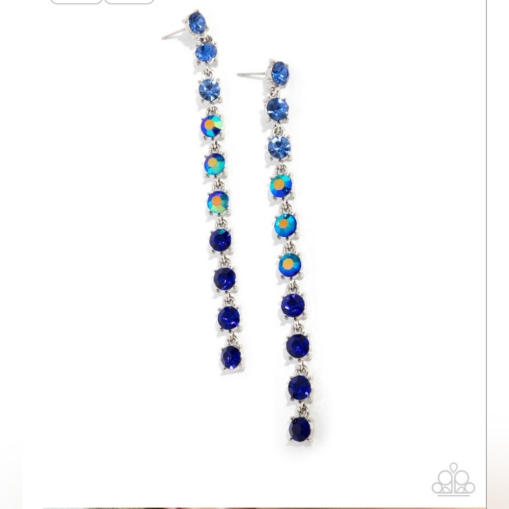 Paparazzi Opulent Ombré - Blue - Ombre' Light blue  Rhinestones - Post Earrings